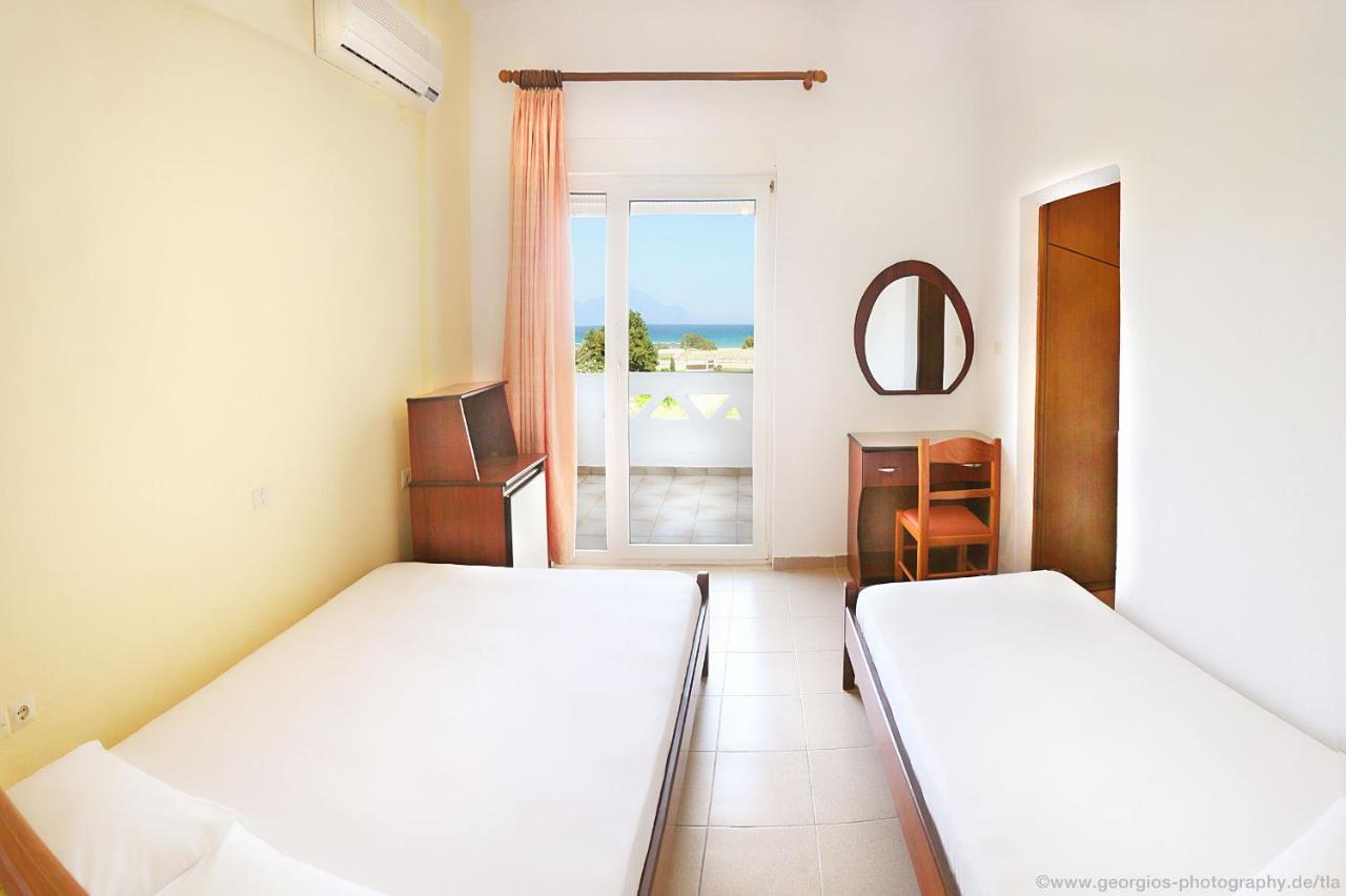 Hotel Stefani Sarti Bagian luar foto